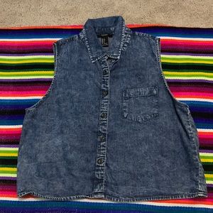 Forever 21 dark wash button up top Size Small